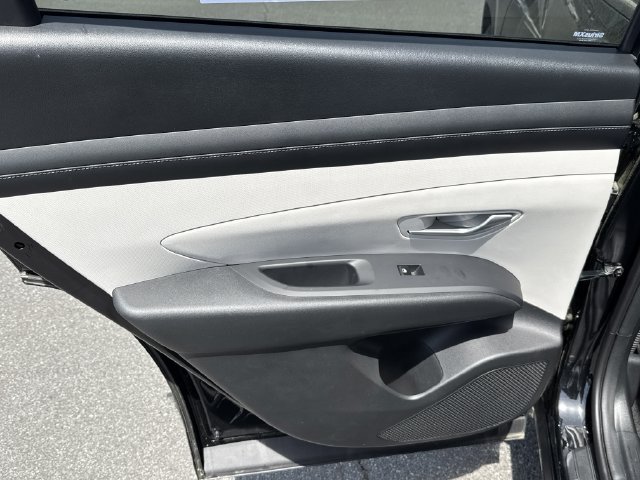 New 2026 Hyundai Tucson SEL FWD image 24