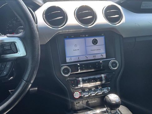 Used 2017 Ford Mustang GT Premium RWD image 6