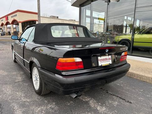 Used 1997 BMW 328i Convertible image 8