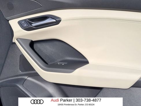 New 2025 Audi Q6 e-tron Premium image 13