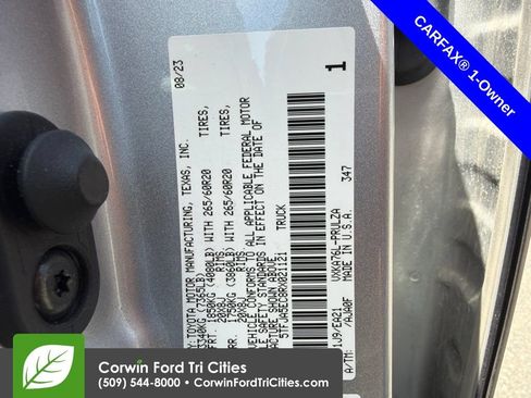 Used 2024 Toyota Tundra Limited AWD/4WD image 11