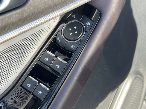 New 2026 Ford Explorer Platinum RWD image 18