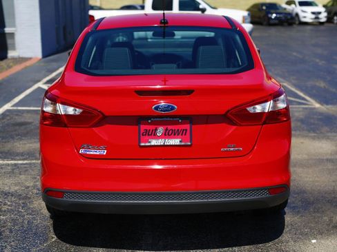 Used 2013 Ford Focus SE FWD image 15