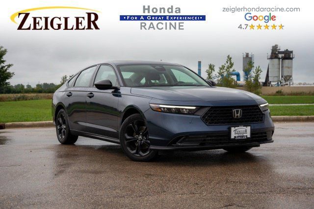Used 2025 Honda Accord SE image 1