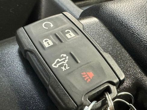 Used 2021 Chevrolet Silverado 1500 Custom Trail Boss image 37