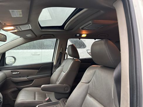 Used 2016 Honda Odyssey EX-L image 5