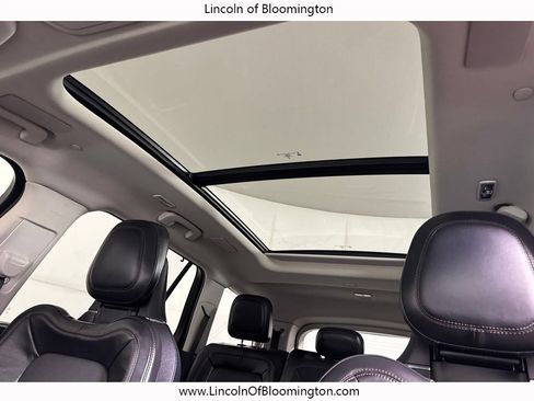 Used 2025 Lincoln Aviator Reserve w/ Equipment Group 201A AWD/4WD image 29