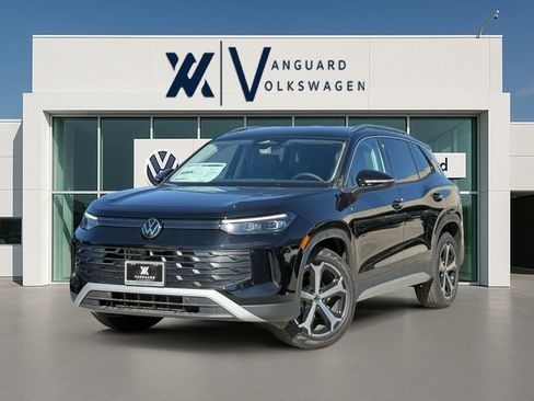 New 2026 Volkswagen Tiguan SE image 1