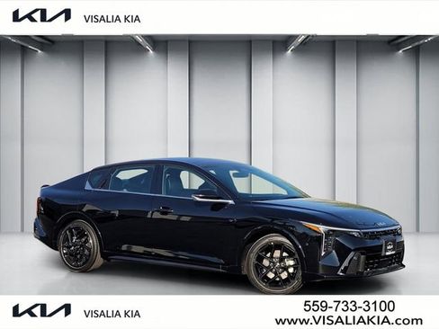 New 2025 Kia K4 GT-Line Turbo image 1