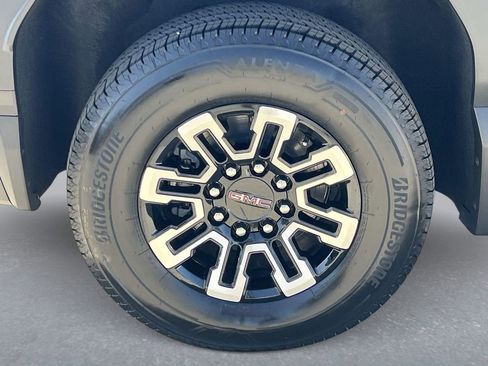 New 2026 GMC Sierra EV Elevation AWD/4WD image 31