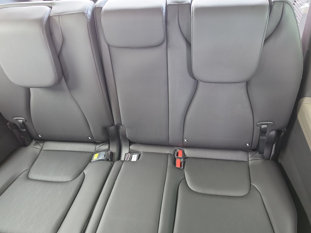 New 2026 Kia Carnival EX FWD image 18