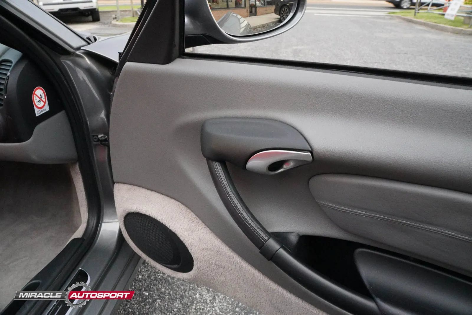 Used 2001 Porsche Boxster RWD image 24
