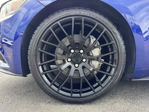 Used 2015 Ford Mustang GT Premium RWD image 9