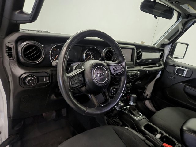Used 2023 Jeep Wrangler Unlimited Sport AWD/4WD image 14