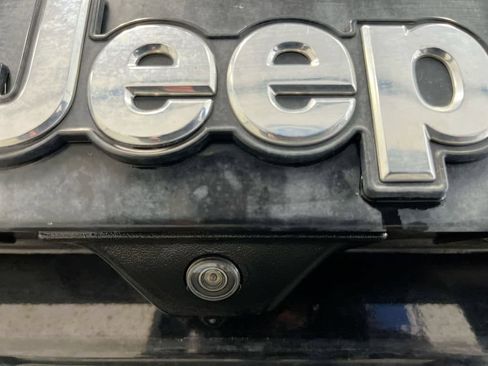 Used 2021 Jeep Renegade Sport AWD/4WD image 12