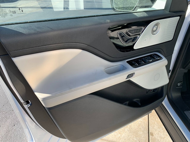 New 2026 Lincoln Aviator Reserve AWD/4WD image 20