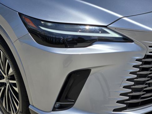 Certified 2025 Lexus RX 350 Premium Plus FWD image 34