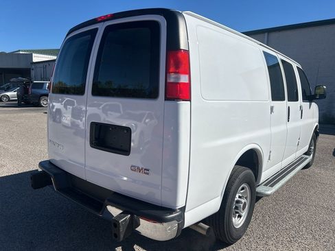 Used 2024 GMC Savana 2500 Work Van w/ Driver Convenience Package image 6