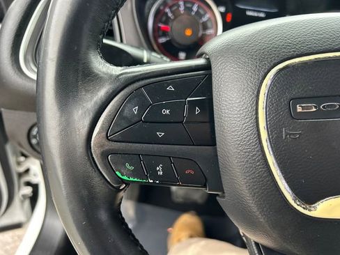 Used 2019 Dodge Challenger SXT image 12