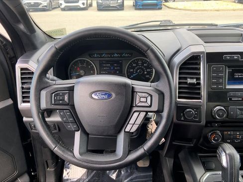 Used 2016 Ford F150 XLT w/ Equipment Group 301A Mid image 11