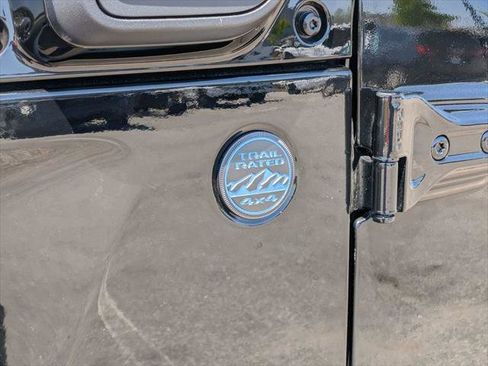 Certified 2025 Jeep Wrangler Unlimited Rubicon 4xe w/ Convenience Group image 22