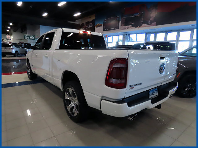 Used 2024 RAM 1500 Laramie AWD/4WD image 6