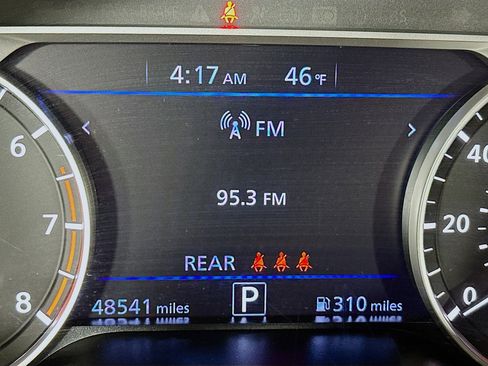 Used 2024 Nissan Altima 2.5 SR image 19