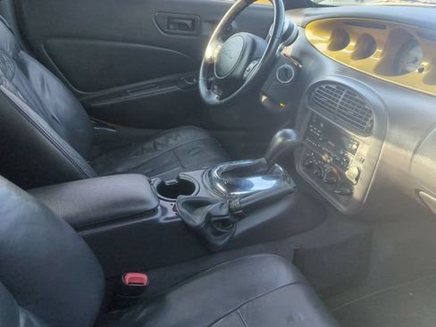 Used 2002 Chrysler Prowler RWD image 16