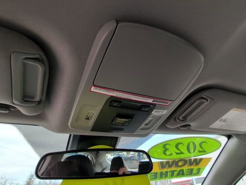 Used 2023 Toyota Camry SE image 24