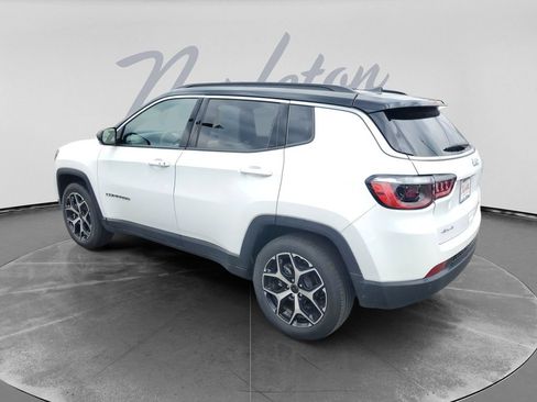 Used 2025 Jeep Compass Limited AWD/4WD image 6
