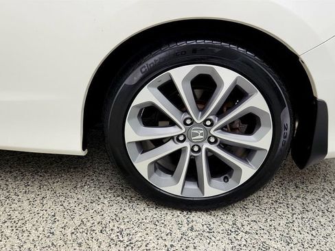 Used 2015 Honda Accord EX-L image 9