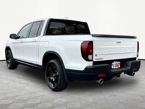 Used 2024 Honda Ridgeline Black Edition image 4