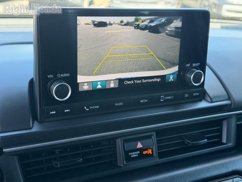 Certified 2025 Honda Pilot Sport image 28