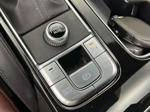 Used 2024 Kia Telluride SX image 34