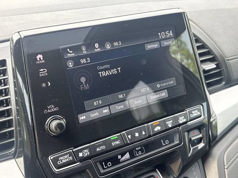 Used 2023 Honda Odyssey Sport image 12