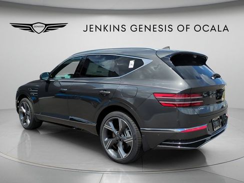 Certified 2025 Genesis GV80 3.5T Prestige AWD/4WD image 6