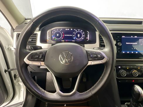 Used 2022 Volkswagen Atlas SE image 17