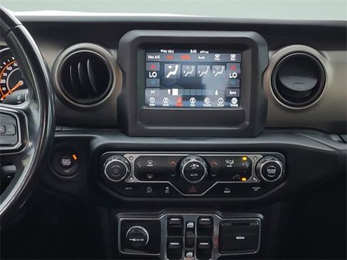 Certified 2021 Jeep Gladiator Sport image 16