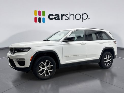 Used 2024 Jeep Grand Cherokee Limited AWD/4WD image 1
