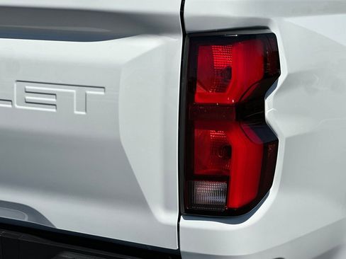 New 2026 Chevrolet Colorado LT image 25