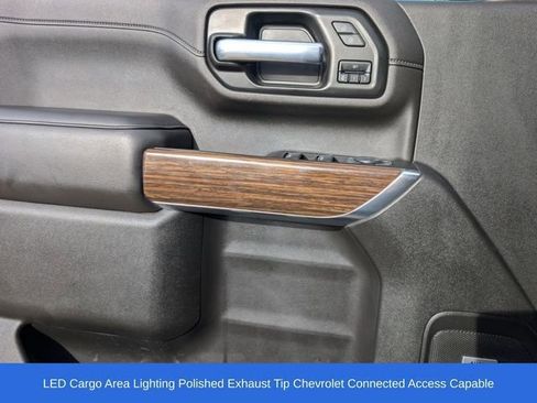 Used 2022 Chevrolet Silverado 2500 High Country w/ Z71 Off-Road Package image 17