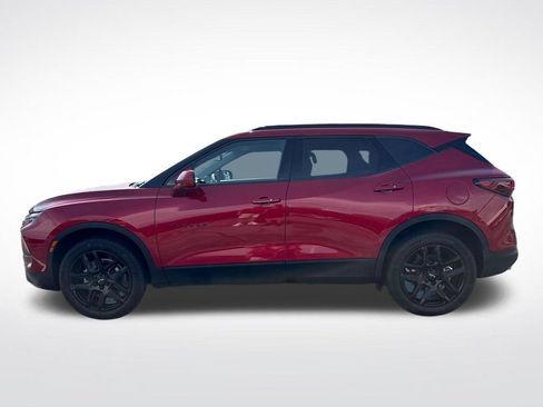 Used 2024 Chevrolet Blazer LT w/ Convenience Package FWD image 3