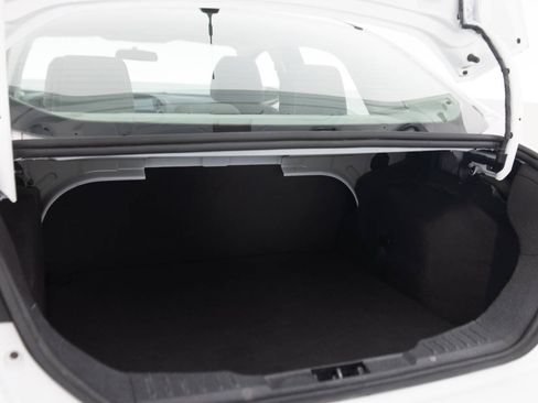 Used 2013 Ford Focus SE FWD image 38