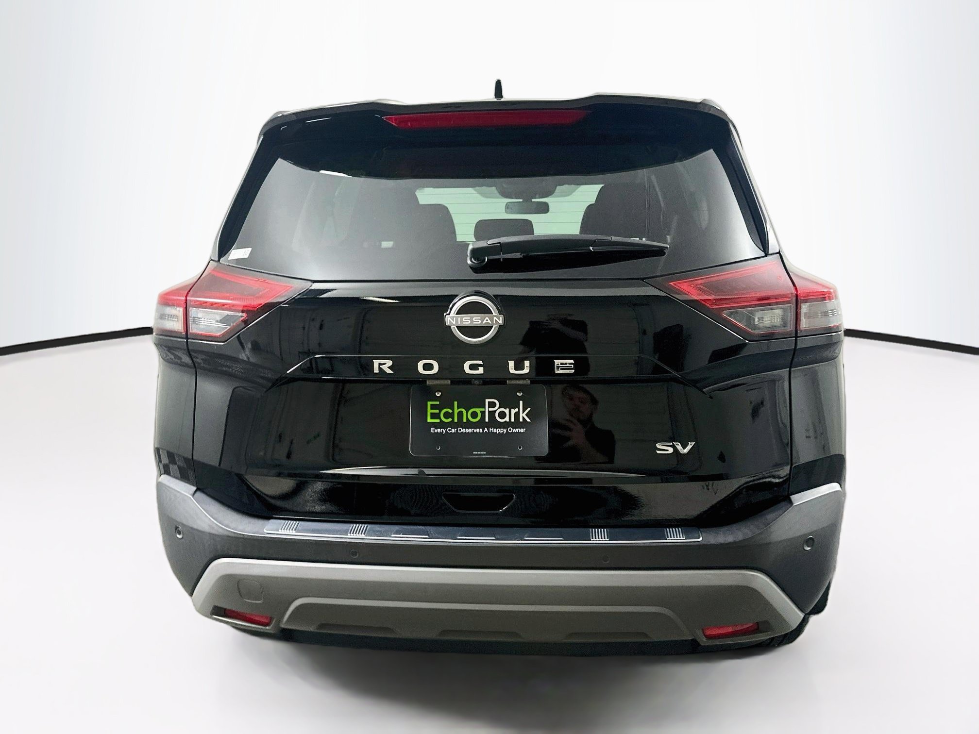 Used 2023 Nissan Rogue SV FWD image 7