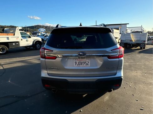 Certified 2024 Subaru Ascent Premium w/ Convenience Package image 6