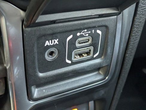 Used 2026 Jeep Wrangler Unlimited Rubicon image 19