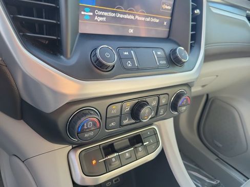 Used 2021 GMC Acadia SLT FWD image 31