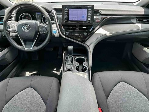 Used 2023 Toyota Camry LE FWD image 11