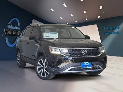 New 2024 Volkswagen Taos SE