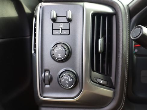 Used 2017 Chevrolet Silverado 1500 LTZ Z71 w/ LTZ Plus Package image 15